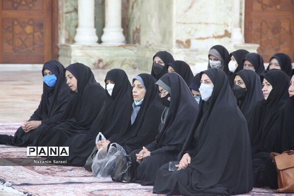 نشست بصیرتی جهاد تبیین درحرم امام خمینی(ره)