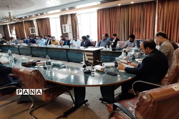 دیدار مدیرکل آموزش و پرورش استان اصفهان با دانشجویان دانشگاه فرهنگیان