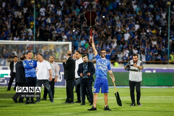 جشن قهرمانی تیم فوتبال استقلال