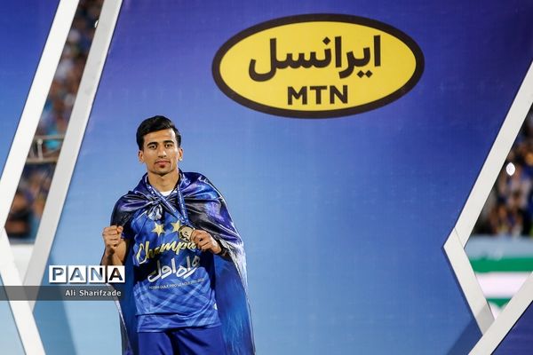 جشن قهرمانی تیم فوتبال استقلال