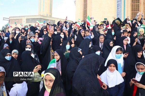 اجتماع بزرگ خانوادگی دهه هشتادی و نودی‌های تبریز