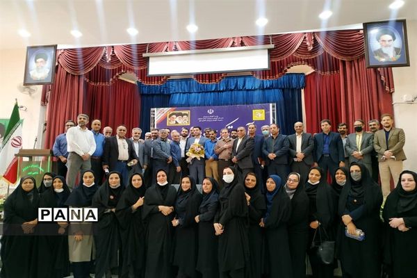 آیین تکریم و معارفه مدیر آموزش و پرورش شاهین‌شهر