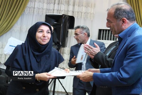 آیین تقدیر از مراقبین سلامت در مرکز استان مازندران