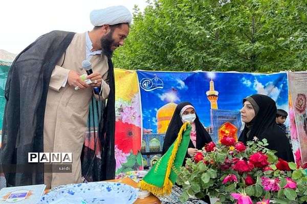 برگزاری جشن روز دختر در فریدونشهر اصفهان