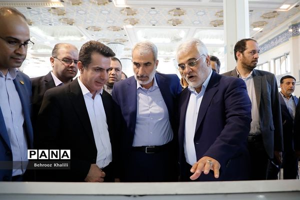 بازدید وزیر آموزش و پرورش از نمایشگاه و رویداد ملی «عصر امید»