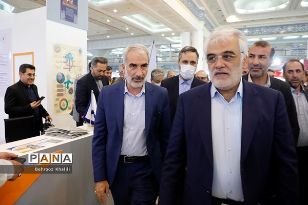 بازدید وزیر آموزش و پرورش از نمایشگاه و رویداد ملی «عصر امید»