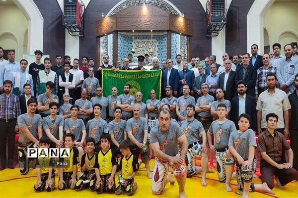 شمیم خوش پرچم بارگاه رضوی شهر میانه را عطرآگین کرد