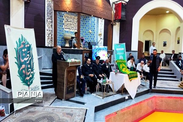 شمیم خوش پرچم بارگاه رضوی شهر میانه را عطرآگین کرد