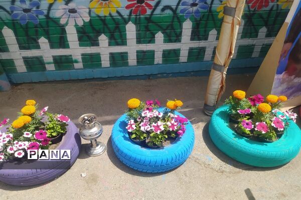 برگزاری ویژه برنامه‌های دهه کرامت در آخرین روزهای سال تحصیلی در مدارس ابتدایی مشهد
