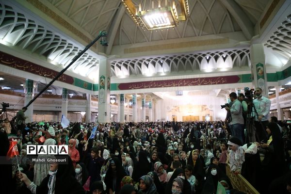 مراسم جشن دختران ایران قوی در قم-1