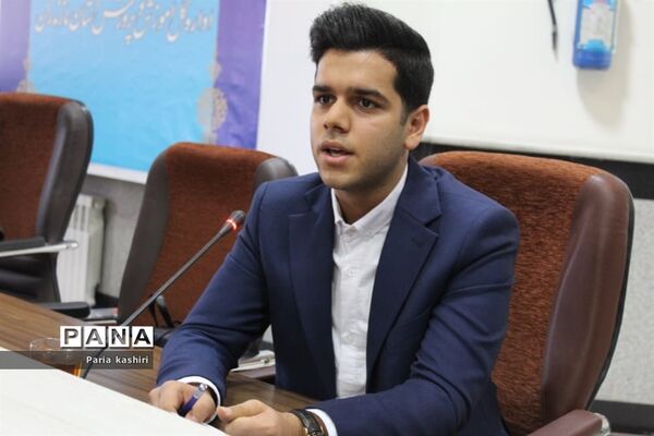 دیدار اعضای سازمان دانش‌آموزی استان با مدیرکل آموزش و پرورش مازندران