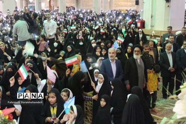 مراسم جشن دختران ایران قوی در قم-2