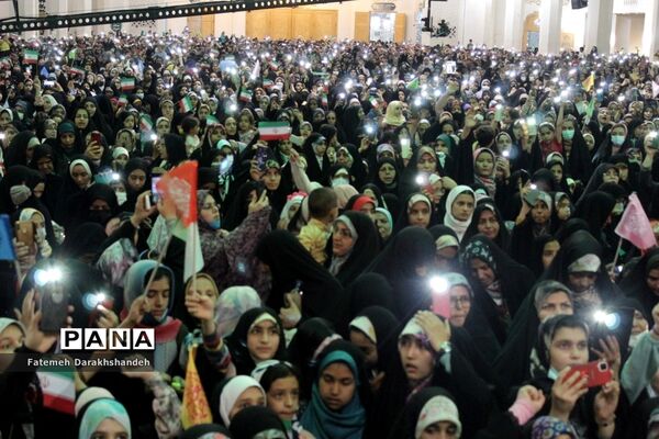 مراسم جشن دختران ایران قوی در قم-2