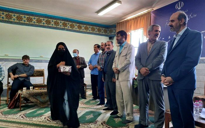 برگزیدگان هشتمین دوره جشنواره نوجوان خوارزمی در کهک قم تجلیل شدند