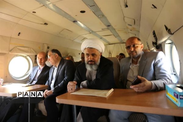 جلسه مشترک مدیران صنعت آب و برق استان زنجان با حضور وزیر نیرو