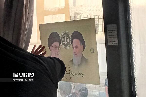 اعزام کاروان یاوران ولایت شهرستان پردیس به مرقد امام خمینی (ره)