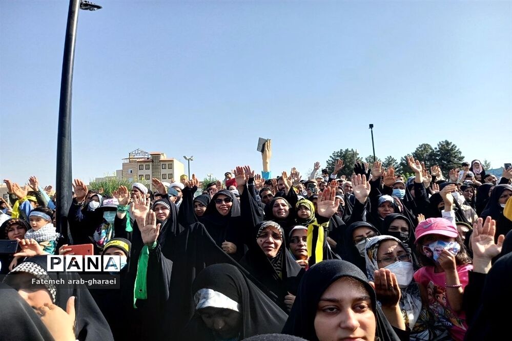 اجرای سرود سلام فرمانده در پاکدشت