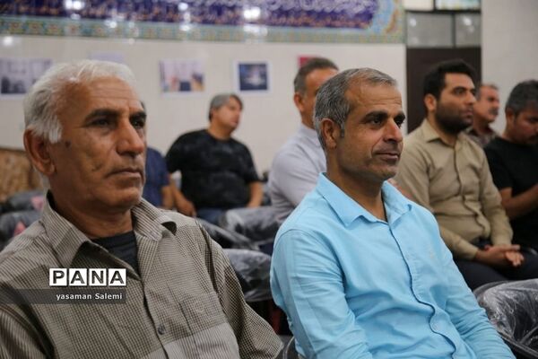 تجلیل از پیشکسوتان فوتبال شهرستان تنگستان