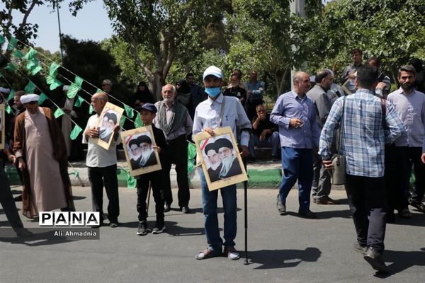 راهپیمایی مردم قم در یوم الله 15 خرداد-1