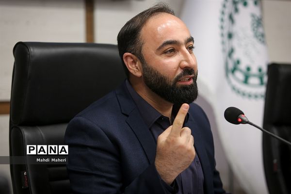 نشست خبری قائم مقام معاون وزیر در سازمان دانش‌آموزی با اصحاب رسانه