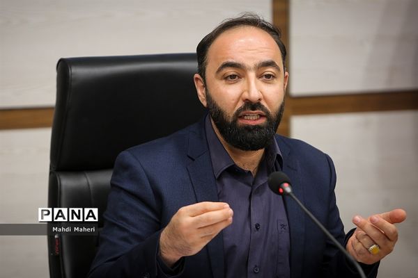 نشست خبری قائم مقام معاون وزیر در سازمان دانش‌آموزی با اصحاب رسانه