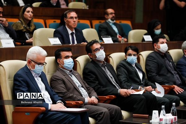 گردهمایی محیط زیست، دیپلماسی منطقه‌ای، مدیریت تغییر اقلیم،آب، مقابله با گردوغبار