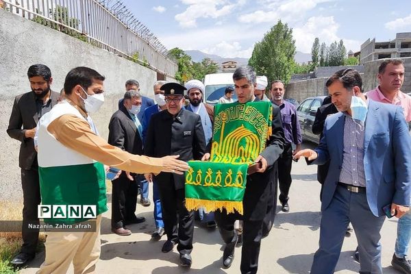 حضور کاروان زیر سایه خورشید در بخش رودهن