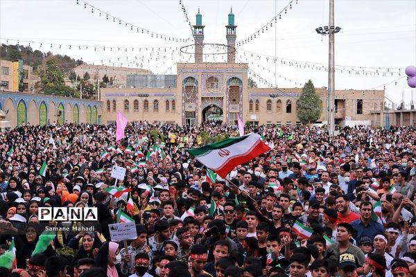 اجتماع بزرگ دانش‌آموزی «سلام فرمانده» شهرستان پیشوا