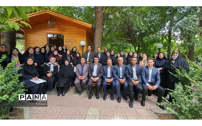 خدمات مشاوره، راهبرد اساسی پیشگیری از آسیب‌های اجتماعی در راستای ارتقای بهداشت روان جامعه است