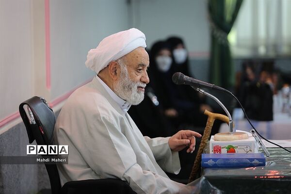 گردهمایی معاونین سوادآموزی استان ها