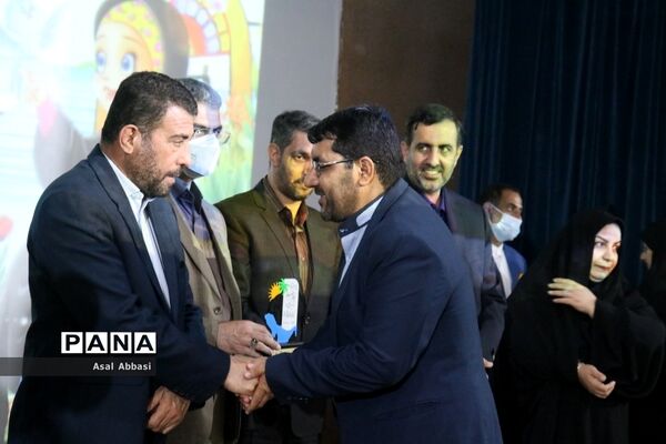 اختتامیه و تجلیل از برگزیدگان یازدهمین جشنواره نوجوان سالم استان بوشهر