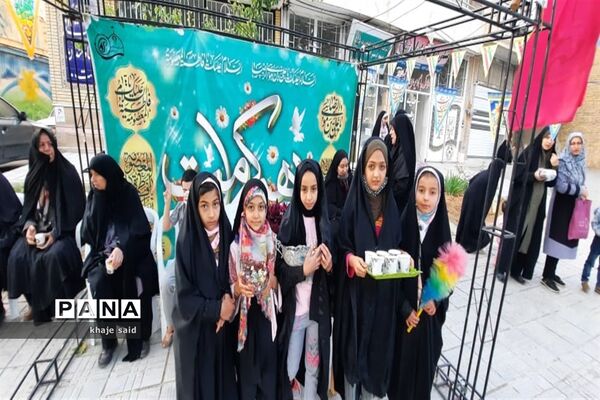 برپایی ایستگاه‌های صلواتی به مناسبت دهه کرامت در فریدونشهر