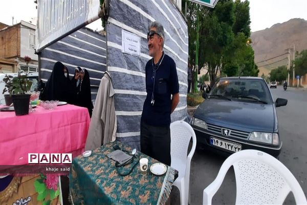 برپایی ایستگاه‌های صلواتی به مناسبت دهه کرامت در فریدونشهر