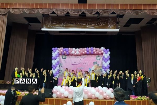 اجتماع دختران حاج قاسم(ماه دخت) شهرستان رزن