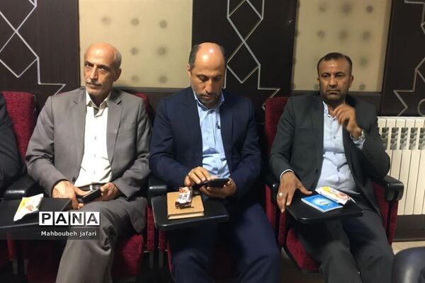 جلسه شورای اداری شهرستان میاندورود