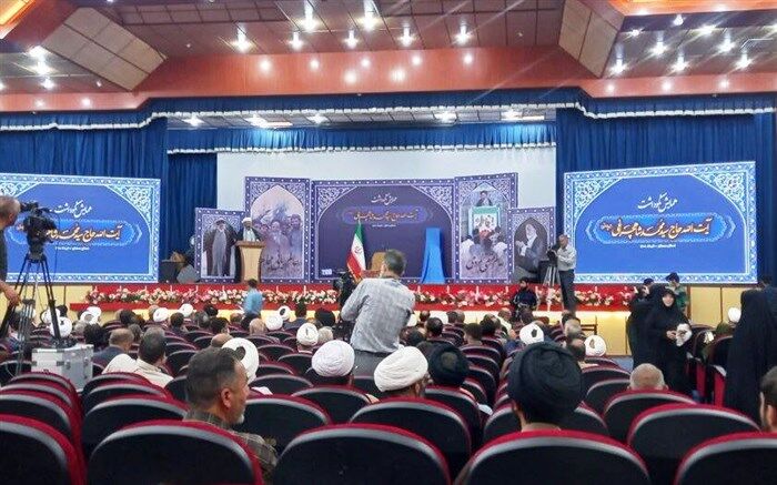 آیت الله شاهچراغی، عامل وحدت و اتحاد در استان سمنان