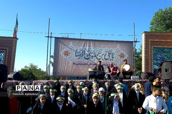 همایش پیاده‌روی امام رضایی‌ها در شهرکرد