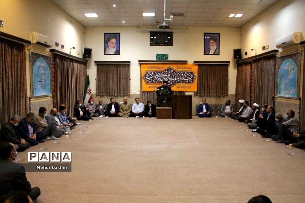 مراسم ولادت امام رضا(ع) در مسجد امام خمینی(ره) رودهن