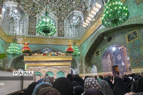 حال و هوای حرم مطهر رضوی در دهه کرامت