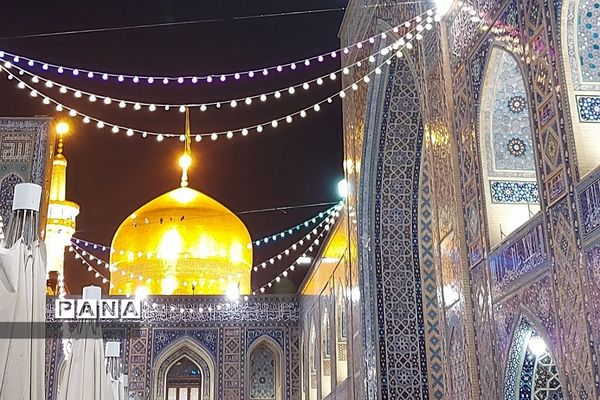 حال و هوای حرم مطهر رضوی در دهه کرامت