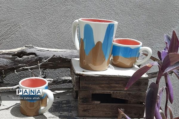 آثار هنری و تولیدی معلم درس هنر در رودهن