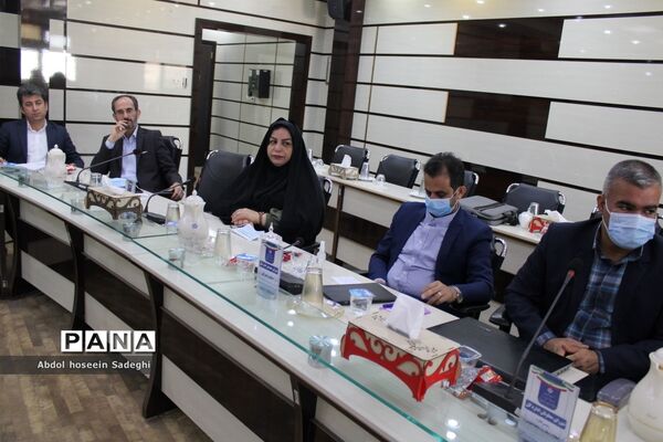 جلسه ستاد ثبت نام  اداره‌کل آموزش و پرورش استان بوشهر