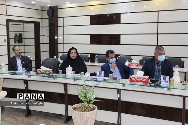 جلسه ستاد ثبت نام  اداره‌کل آموزش و پرورش استان بوشهر