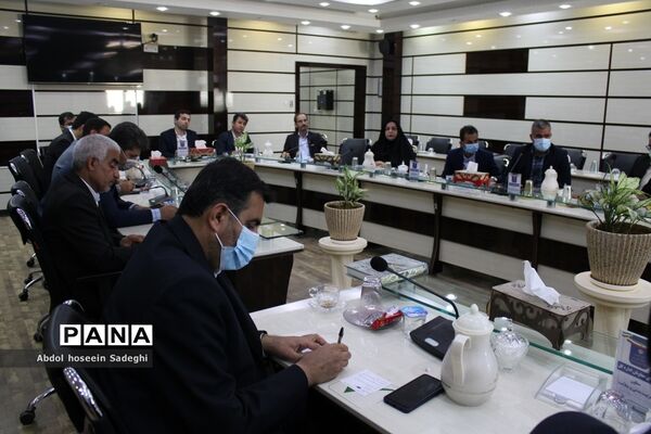 جلسه ستاد ثبت نام  اداره‌کل آموزش و پرورش استان بوشهر