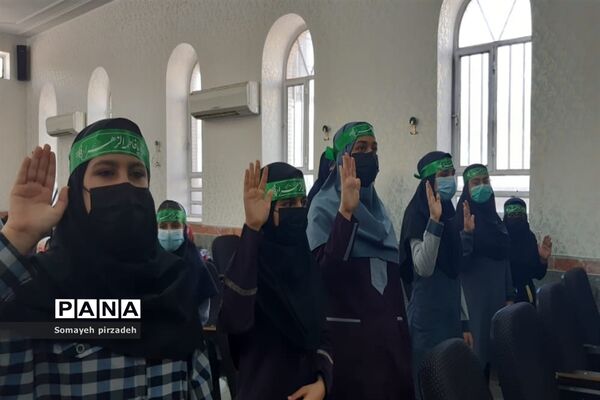 همایش پیشتازان ناحیه یک اهواز با شعار من امام رضائی‌ام در روز میلاد امام رضا (ع)