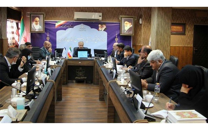 اختتامیه دومین دوره جشنواره معلمان هنرمند کشور در شیراز برگزار می‌شود