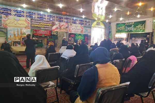 اجتماع بزرگ دانش‌‌آموزی فاطمیون در سورمق شهرستان آباده