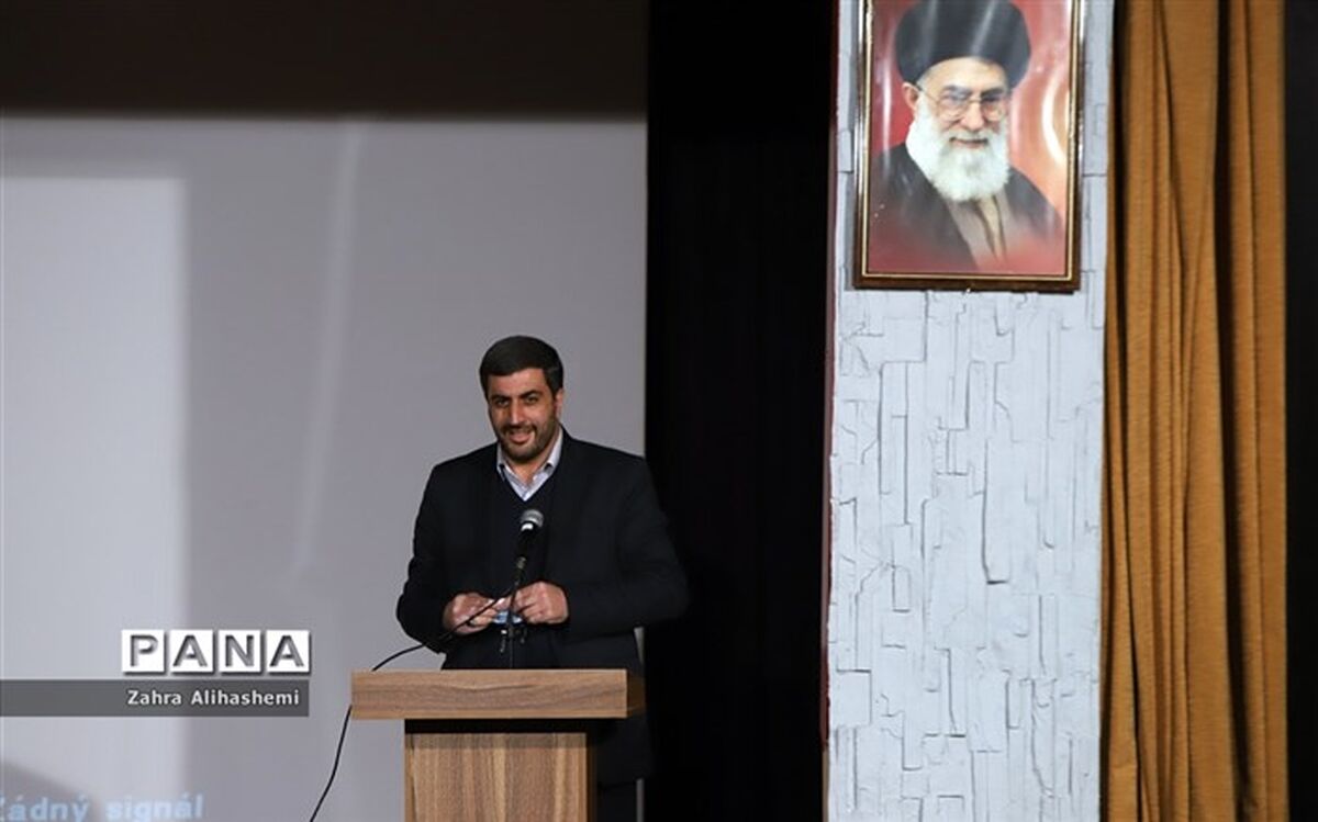 زمانی نژاد: باید مشاور در مدرسه، نقش محوری داشته باشد