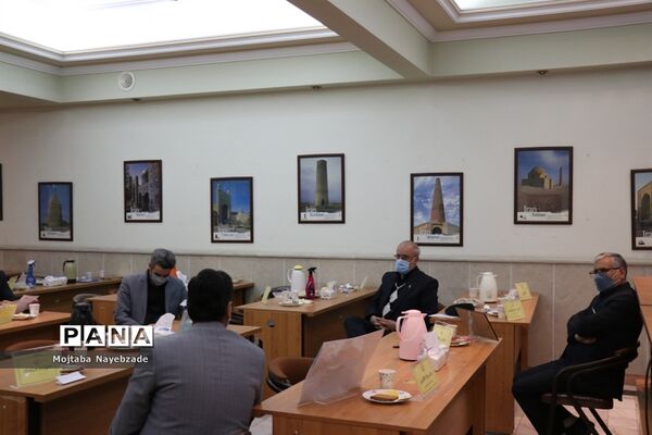 نشست شورای برنامه ریزی سازمان دانش‌آموزی خراسان رضوی