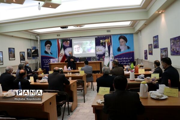 نشست شورای برنامه ریزی سازمان دانش‌آموزی خراسان رضوی